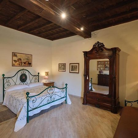 Palazzo Mazzini Bed & Breakfast Bagnoregio Exterior photo